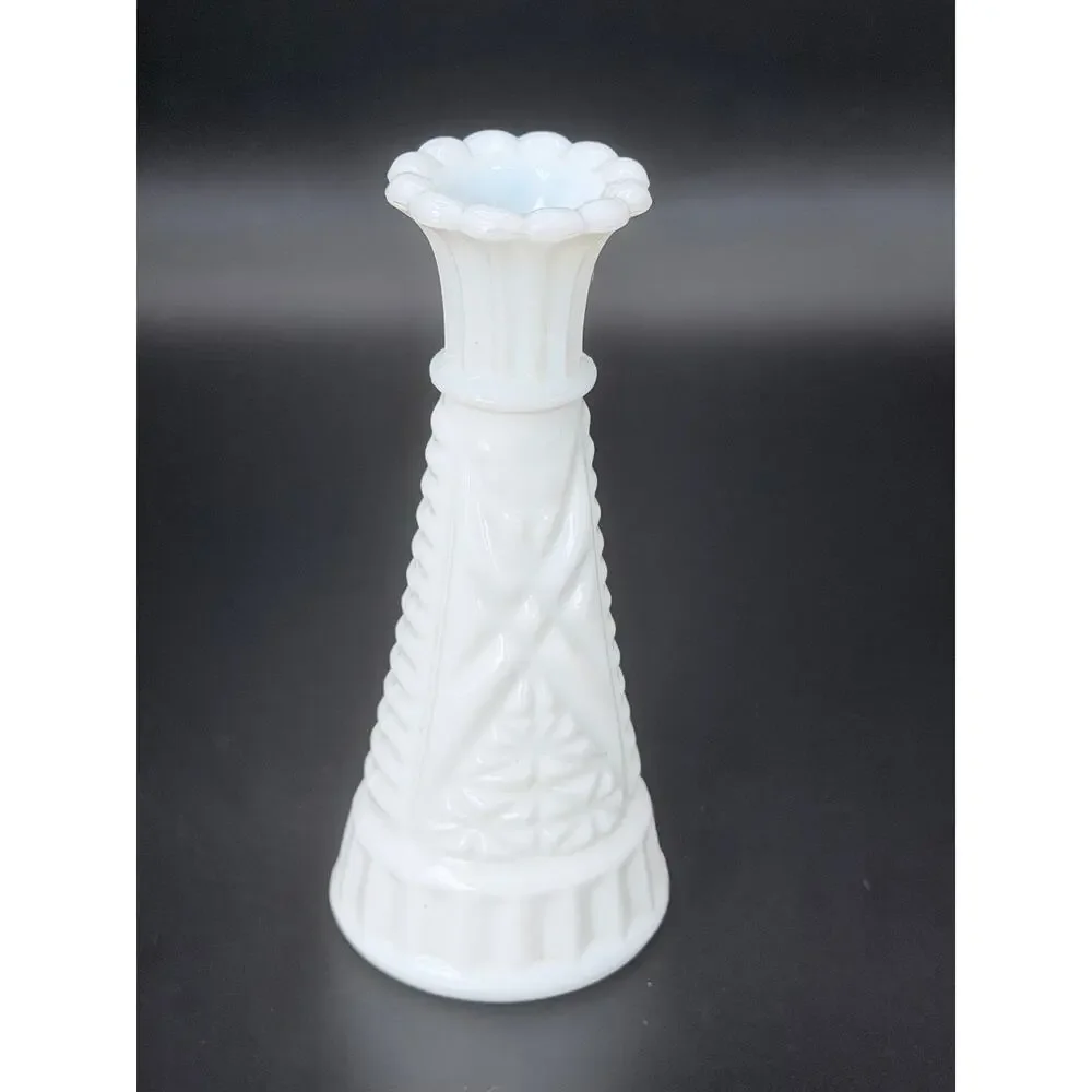 Vintage Hazel Atlas Milk Glass Starburst Bud Vase 6” Scalloped Rim MCM